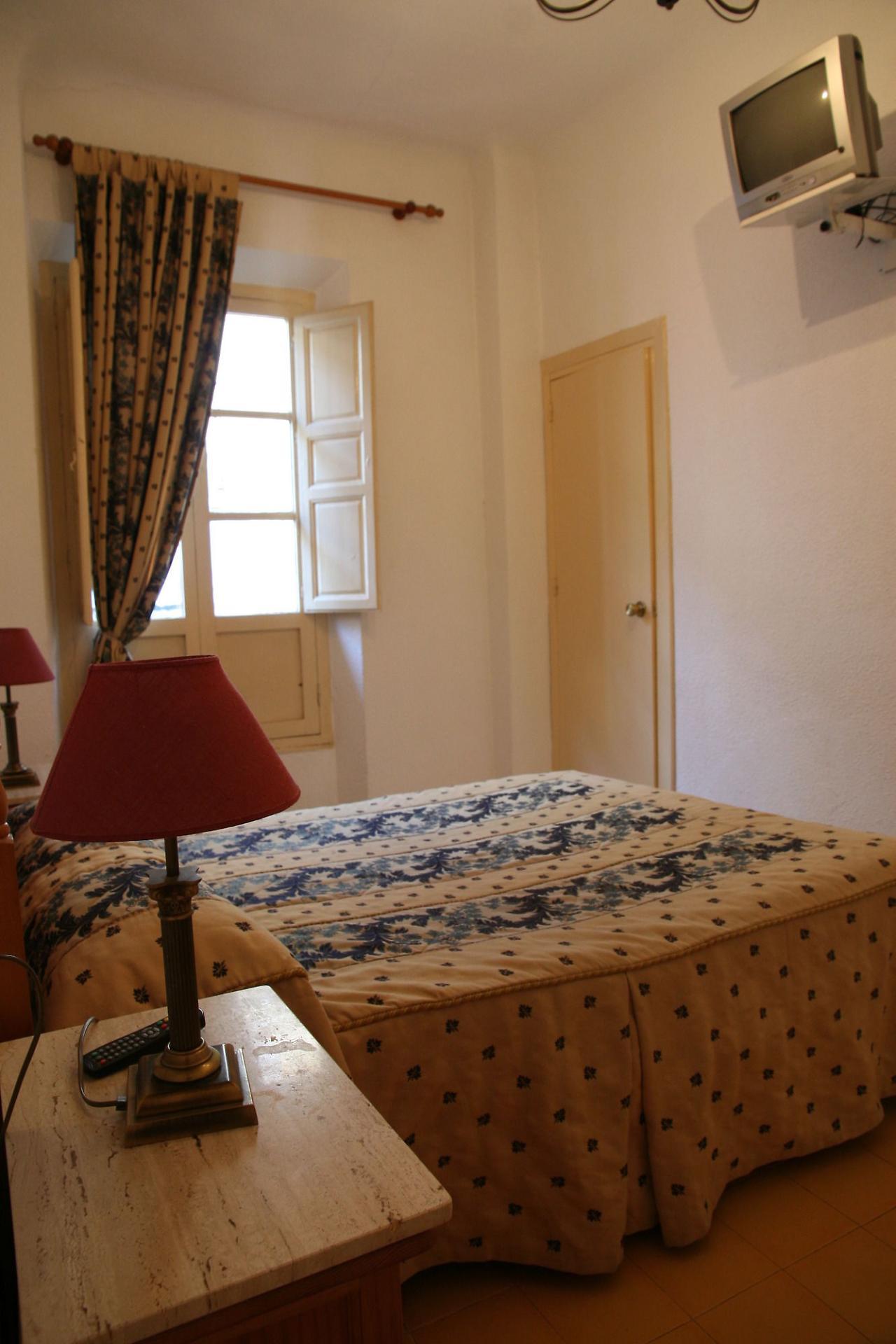 San Joaquín 2* Granada